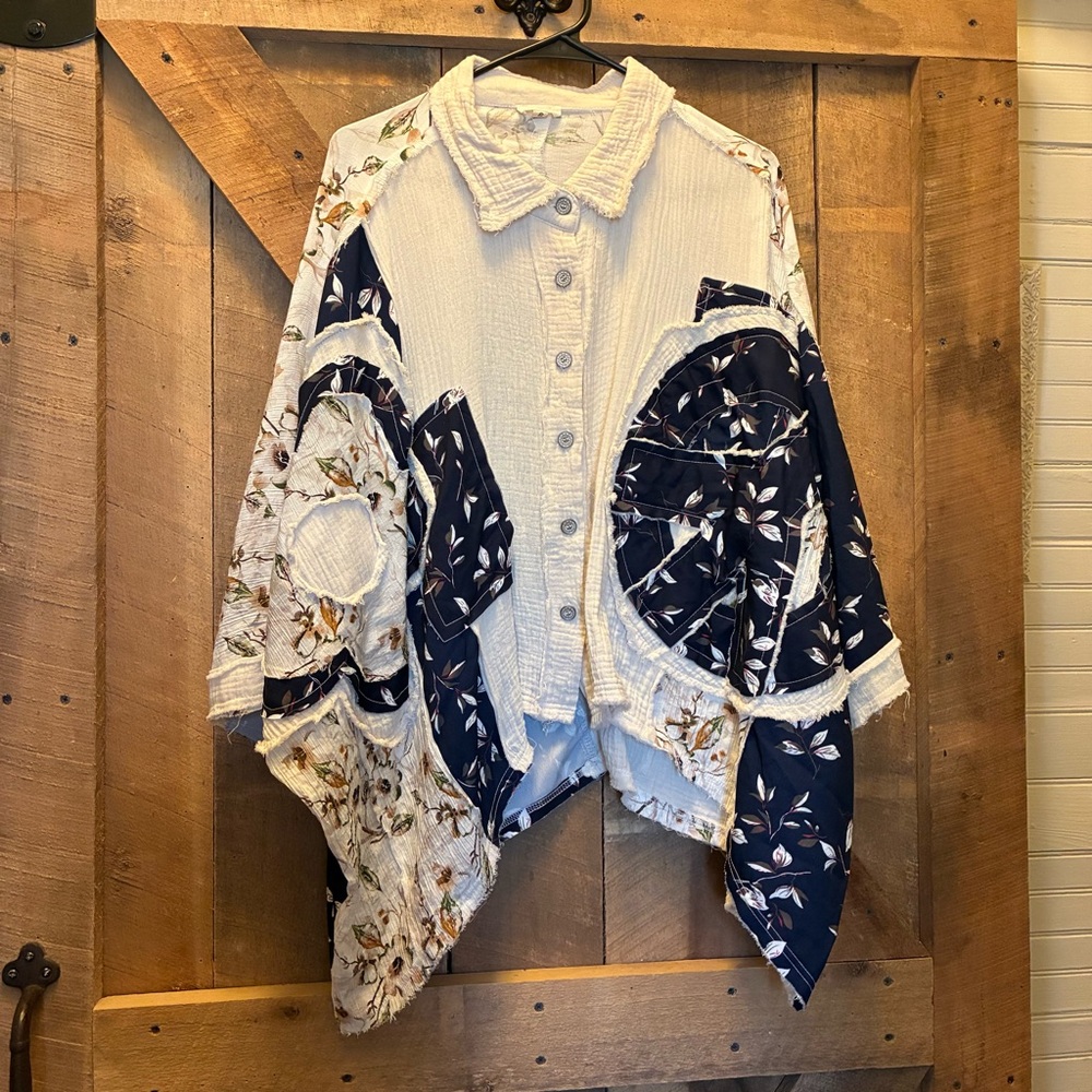 POL Cream and Navy Patchwork Button-Up Blouse - image 4